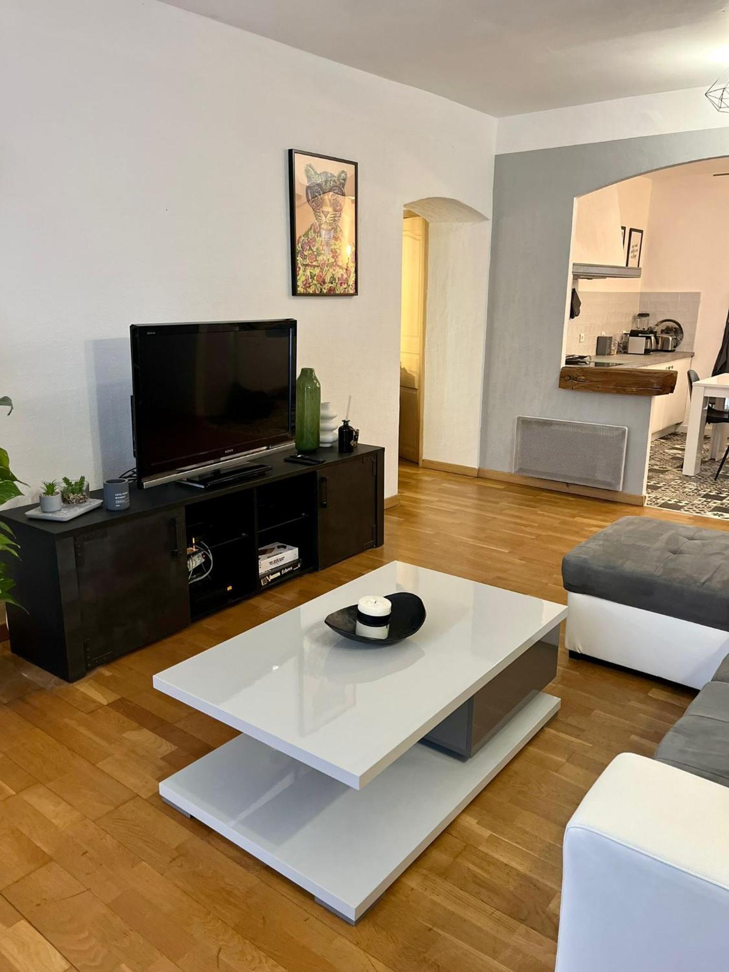 Charmant Appartement Centre-Ville อฌักซิโอ้ ภายนอก รูปภาพ
